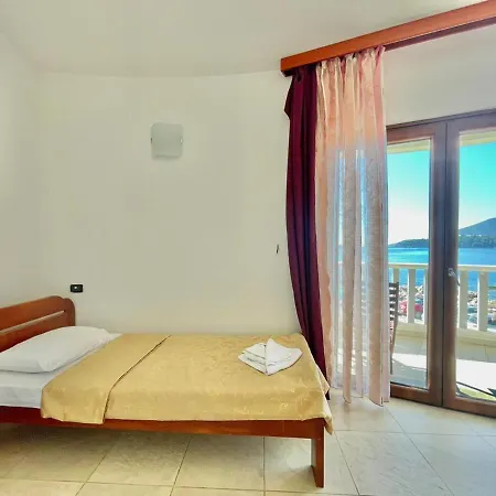 Sea View Rafailovici Appartement