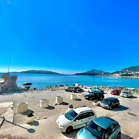 Sea View Rafailovici Appartement *